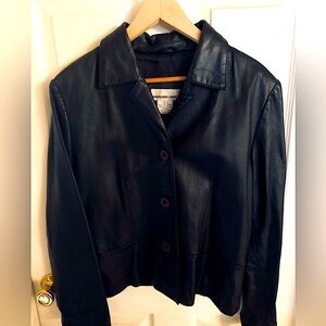 DAVID BENJAMIN FLIRTY AND SEXY BLACK FITTED WAIST LEATHER JACKET